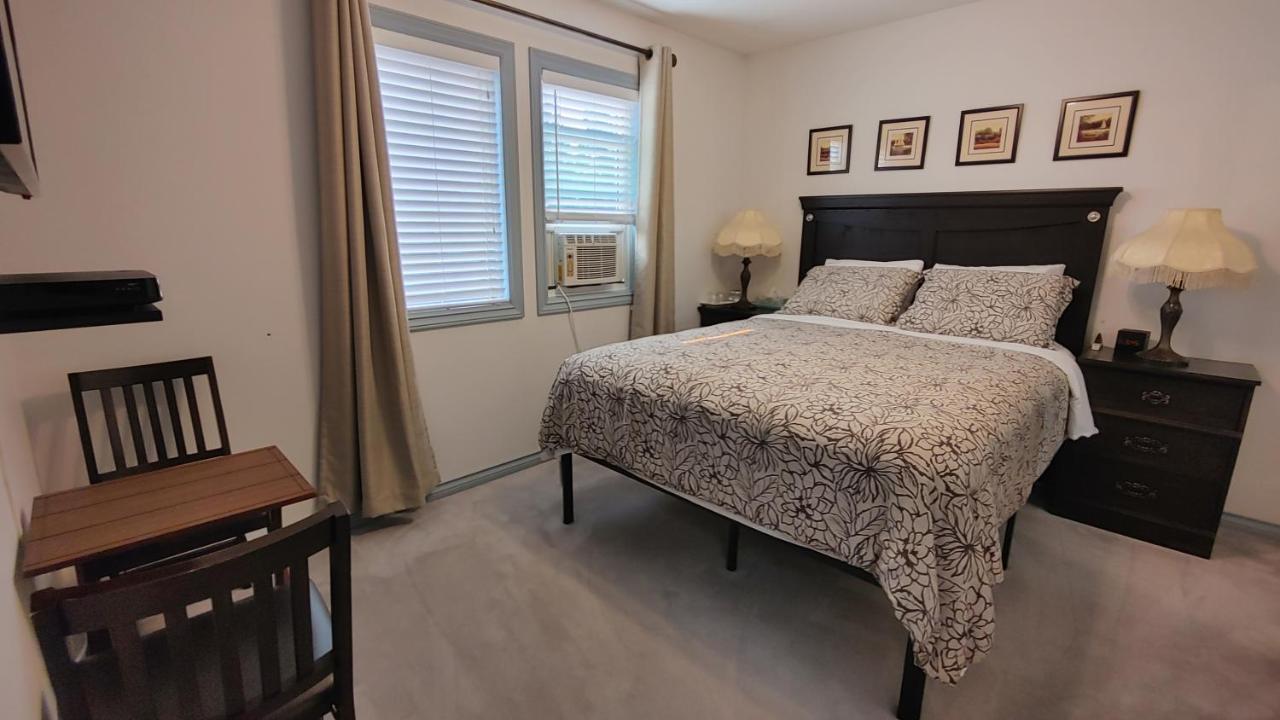 Cornerstone Bed And Breakfast Revelstoke Εξωτερικό φωτογραφία