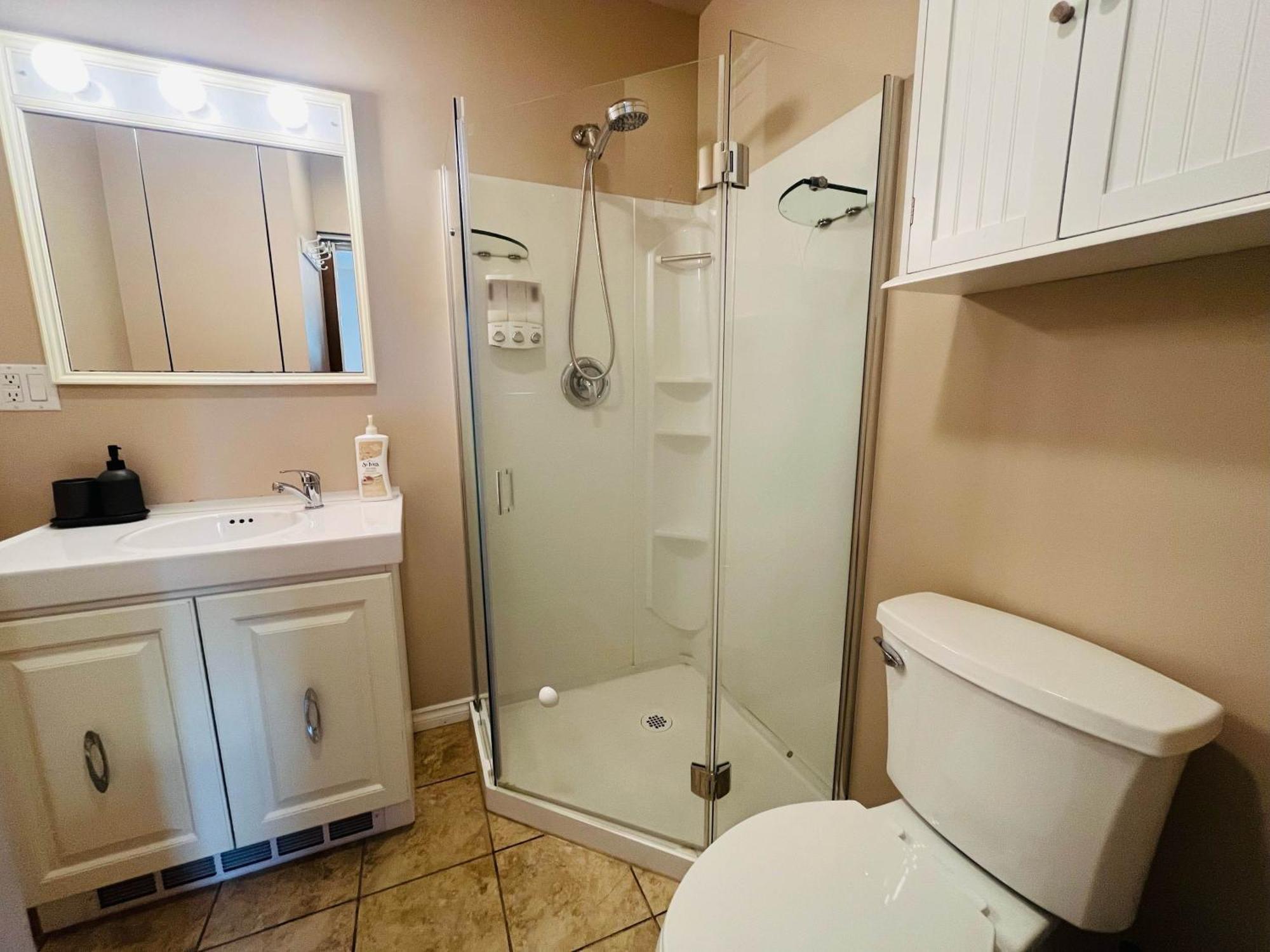 Cornerstone Bed And Breakfast Revelstoke Εξωτερικό φωτογραφία