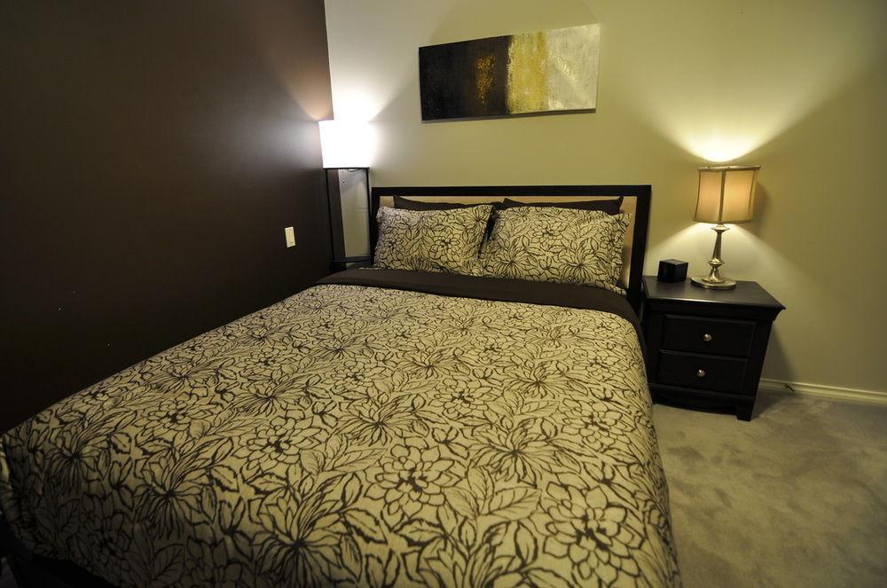 Cornerstone Bed And Breakfast Revelstoke Εξωτερικό φωτογραφία
